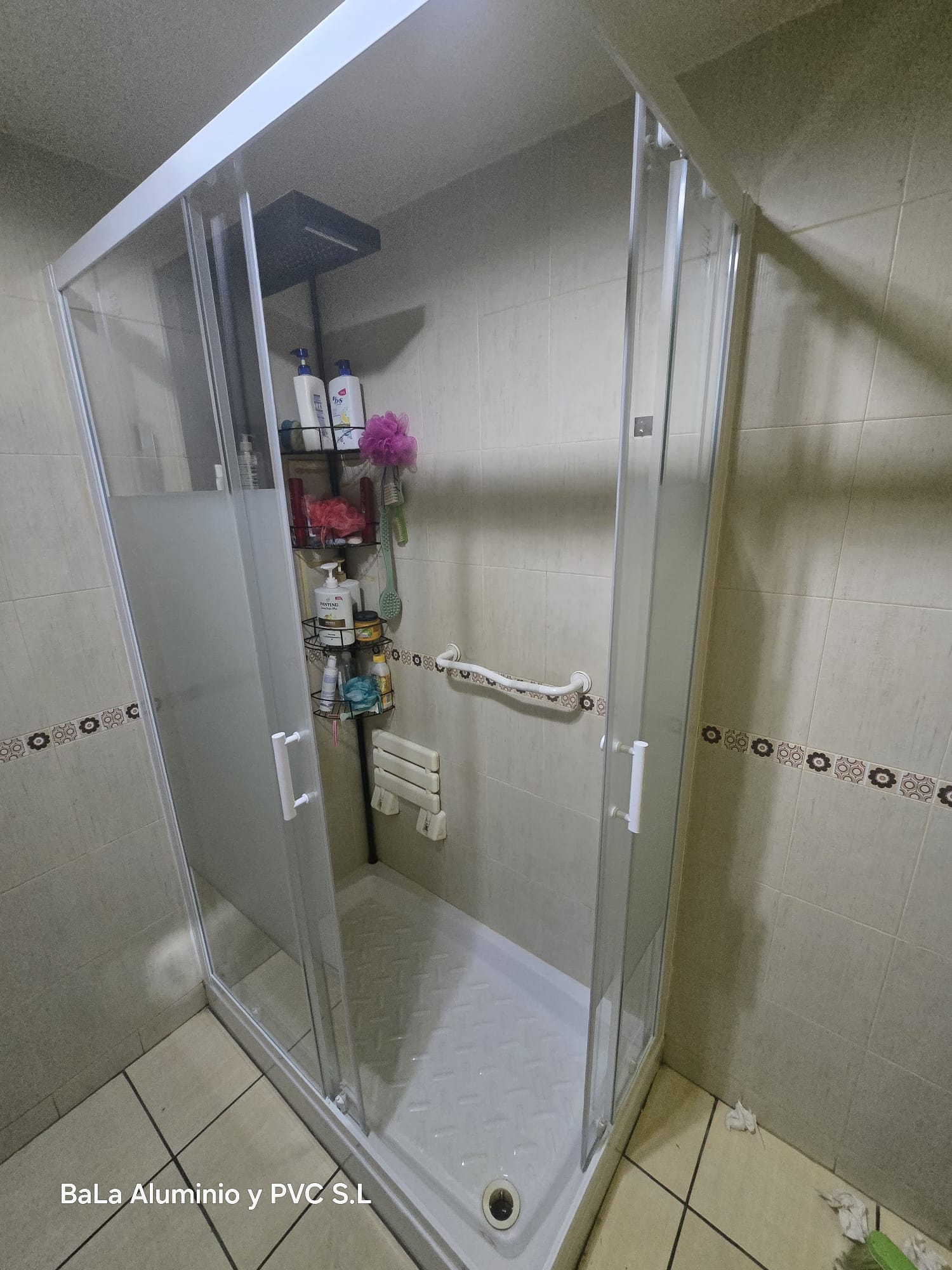 INSTALACIÓN MAMPARA